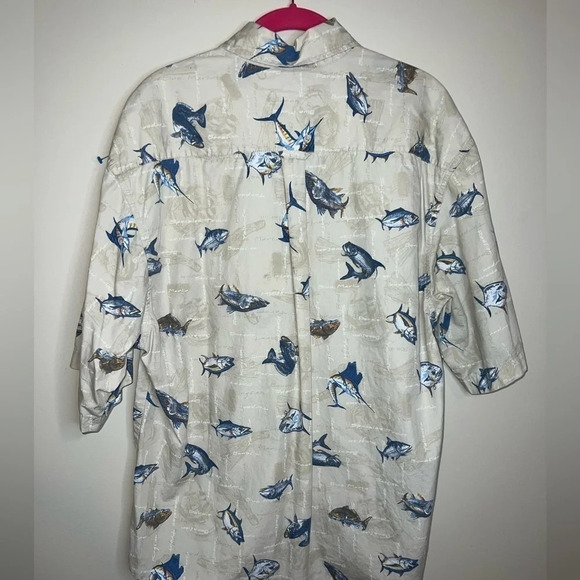 Columbia Sportswear Short Sleeve Button Down Fishing Graphics Shirt - Picture 7 of 8